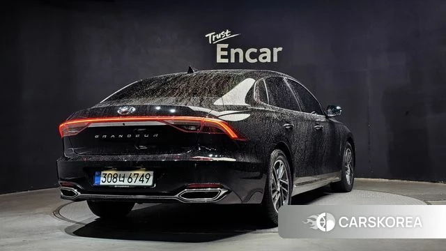 Hyundai The New Grandeur IG id 3806679 из Кореи 12