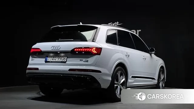 Audi Q7 (4M) id 3354325 из Кореи 12