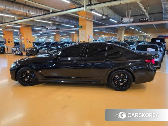BMW 5 Series (G30) id 4741046 из Кореи 10