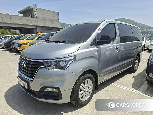 Hyundai The New Grand Starex 2018 Серебристо-серый из Кореи, фото 4