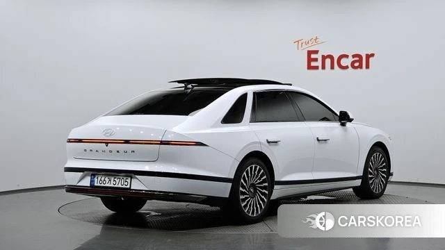 Hyundai Grandeur Hybrid (GN7) id 4640594 из Кореи 12