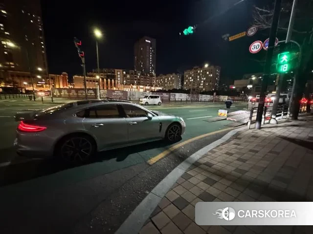 Porsche Panamera (971) id 3439934 из Кореи 10