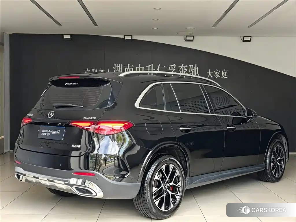 Mercedes-Benz GLC 2023 Черный из Китая, фото 6