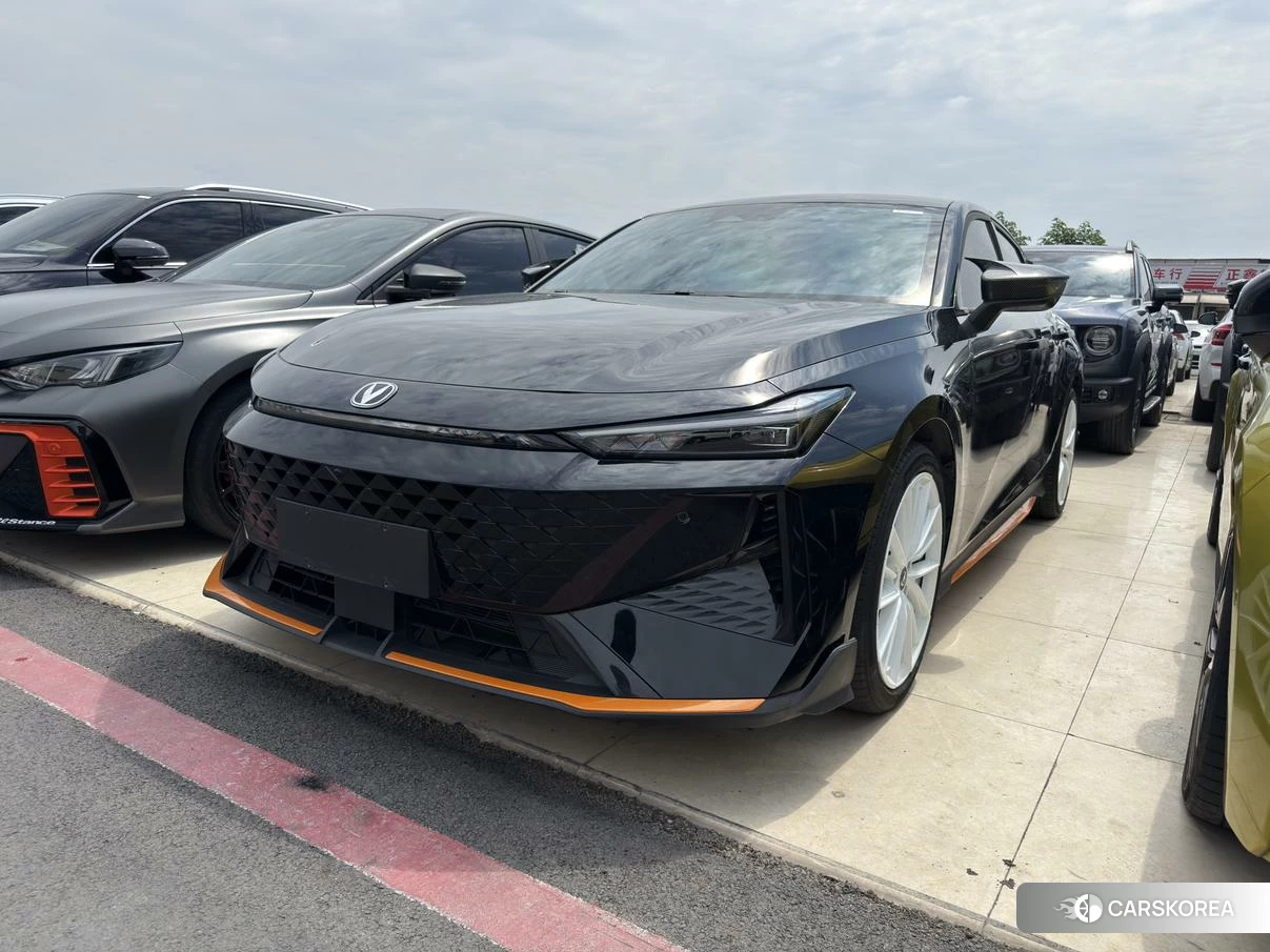 Chang'an UNI-V id 4452565 из Китая 8