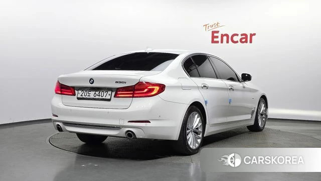 BMW 5 Series (G30) id 3966321 из Кореи 12