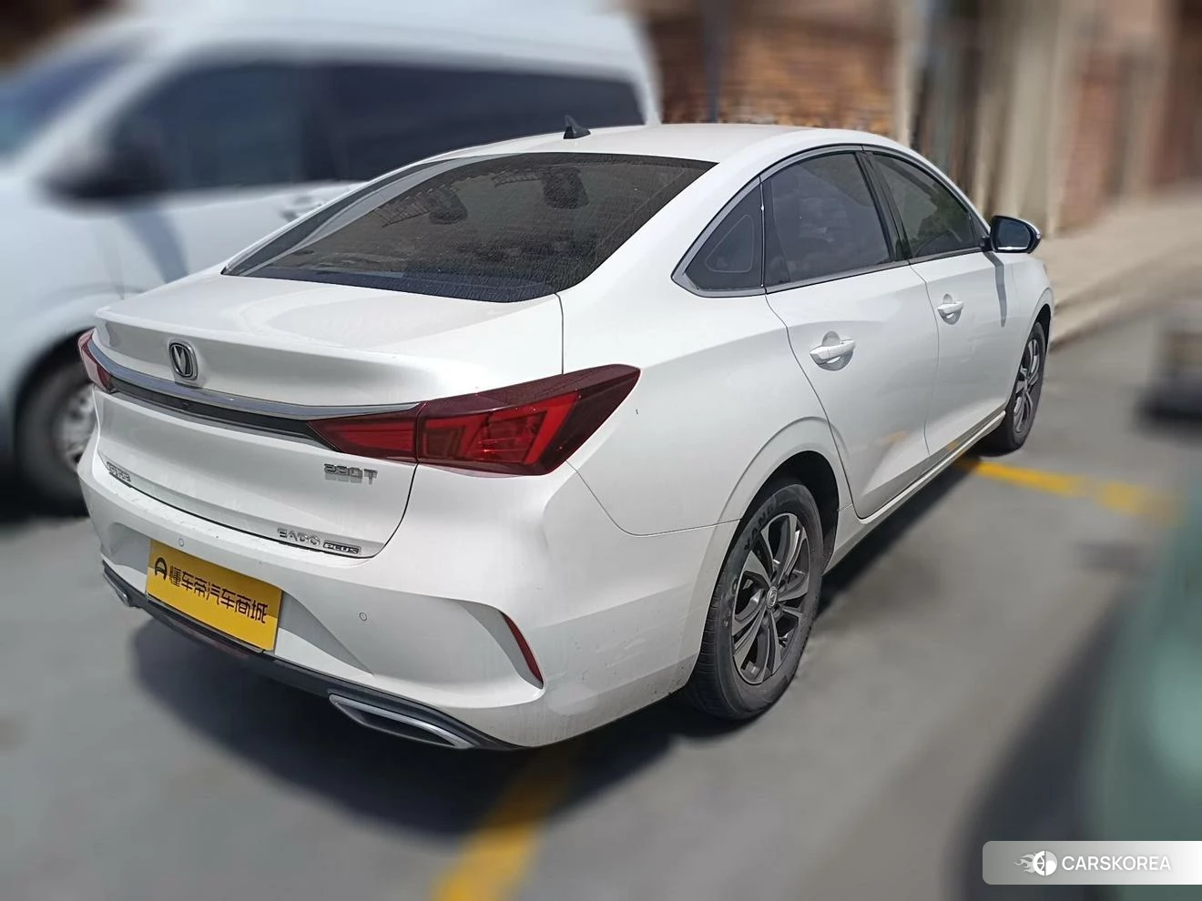 Chang'an Yidong 2021 Белый из Китая, фото 2