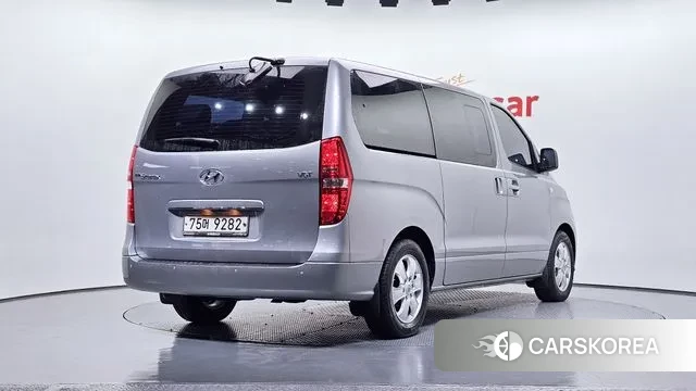 Hyundai The New Grand Starex id 3514604 из Кореи 12