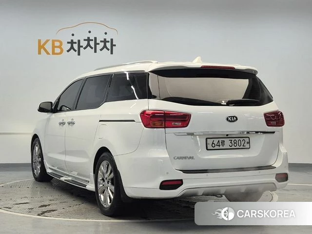 Kia The New Carnival id 3853571 из Кореи 12