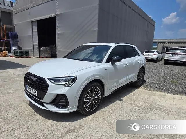 Audi Q3 (F3) 2025 Белый из Кореи, фото 2