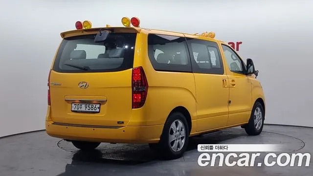 Hyundai The New Grand Starex id 2446838 из Кореи 12