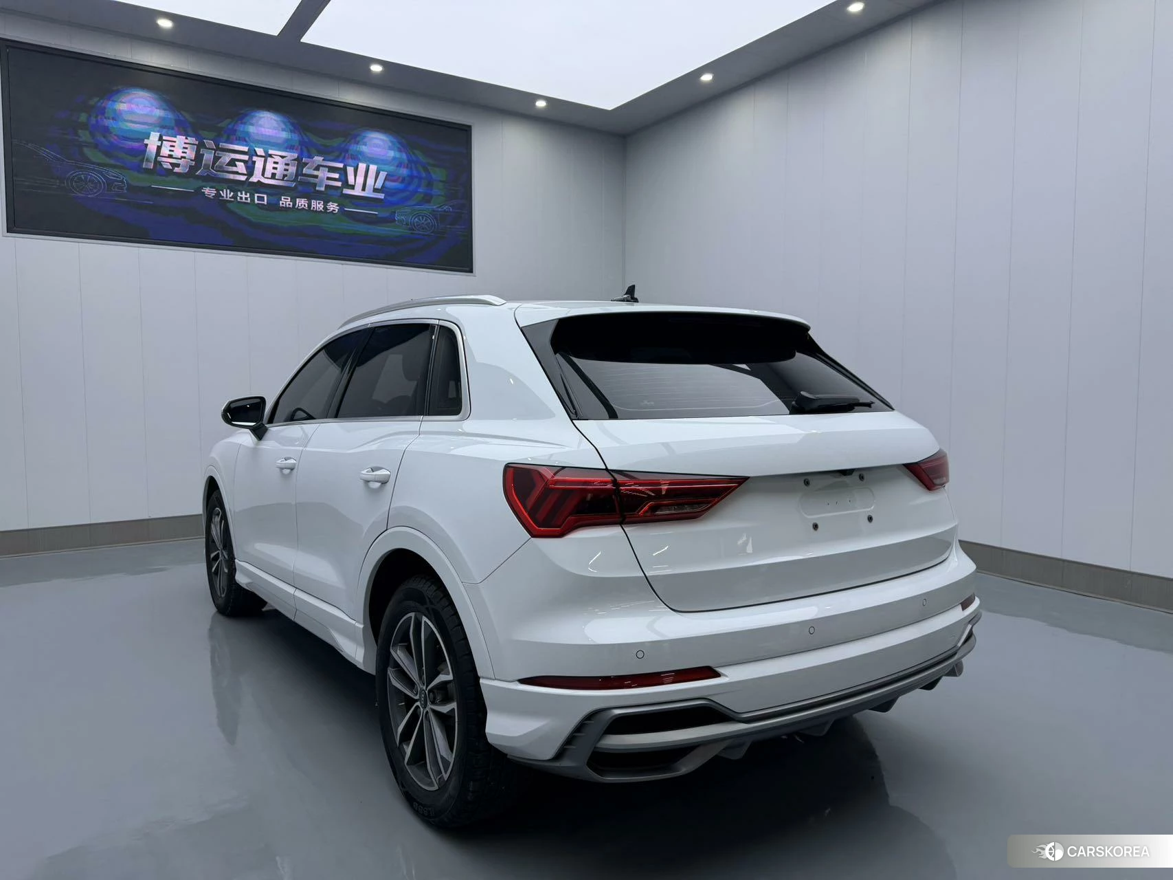 Audi Q3 2021 Белый из Китая, фото 4