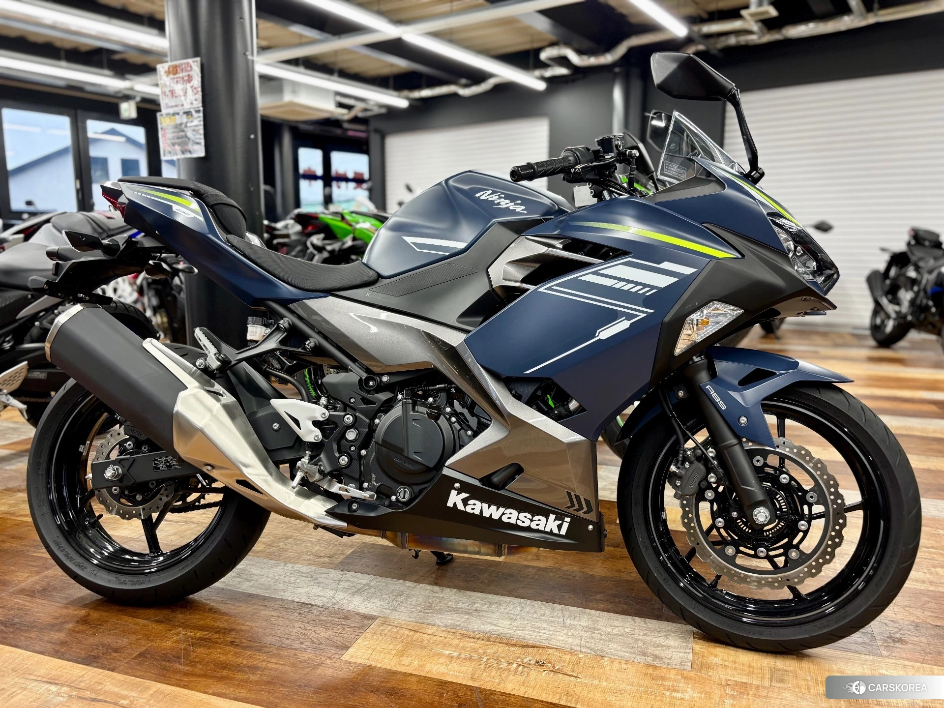 Kawasaki Ninja 400-2 2022 из Японии, фото 2