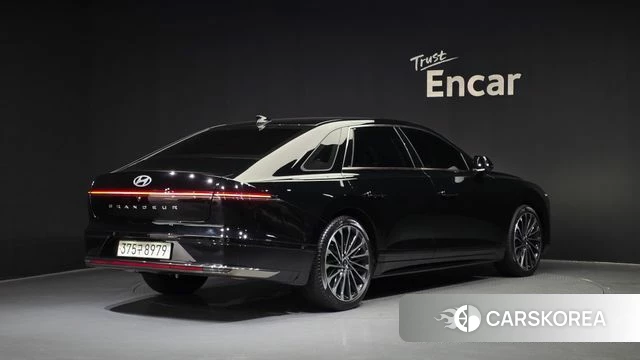 Hyundai Grandeur Hybrid (GN7) id 3817960 из Кореи 12