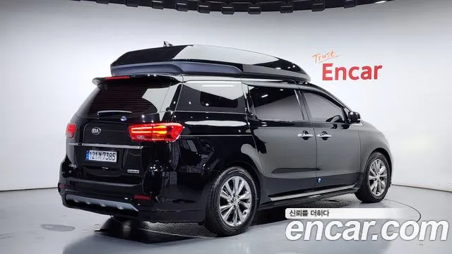 Kia The New Carnival id 2808200 из Кореи 12