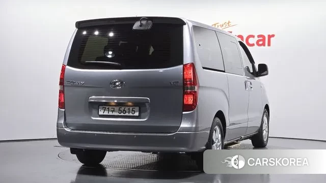 Hyundai The New Grand Starex id 3488846 из Кореи 12