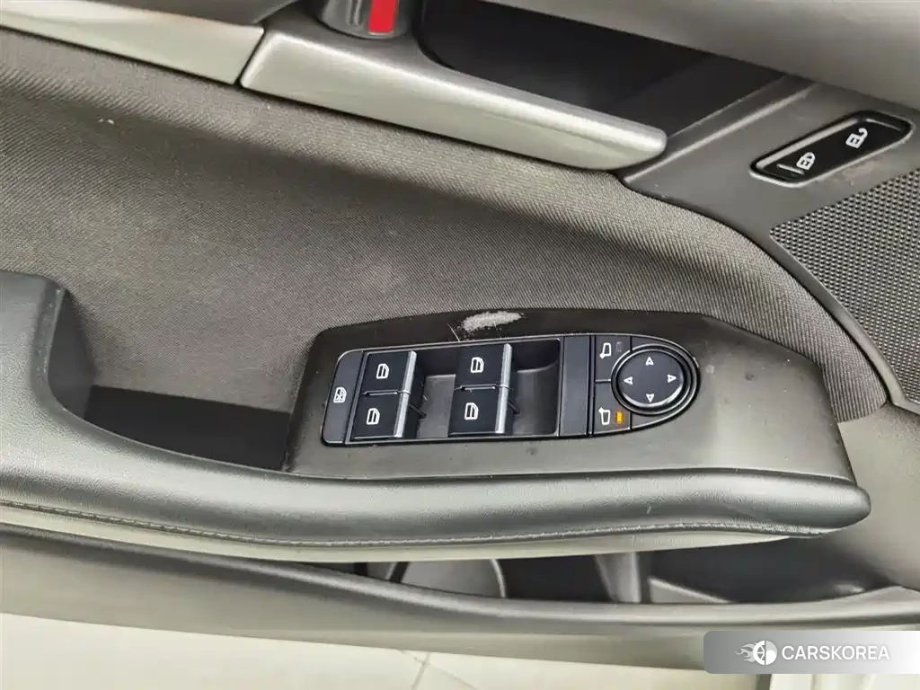 Mazda 3 id 4547377 из Китая 12