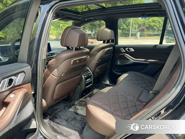 BMW X5 2024 Черный из Китая, фото 2