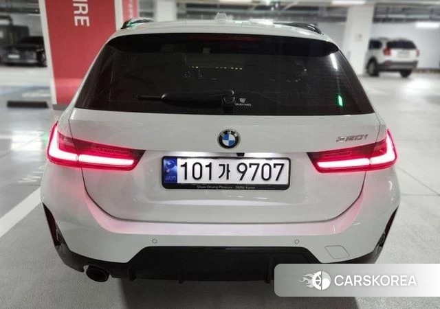 BMW 3 Series (G20) 2023 Белый из Кореи, фото 2