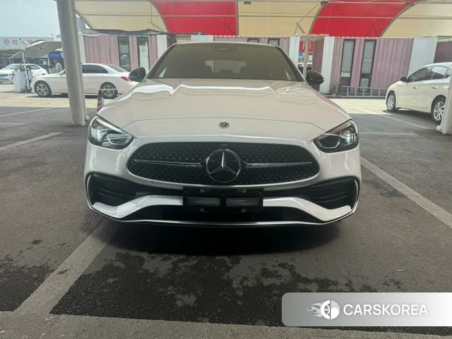 Mercedes-Benz Class C 2024 Белый из Китая, фото 2