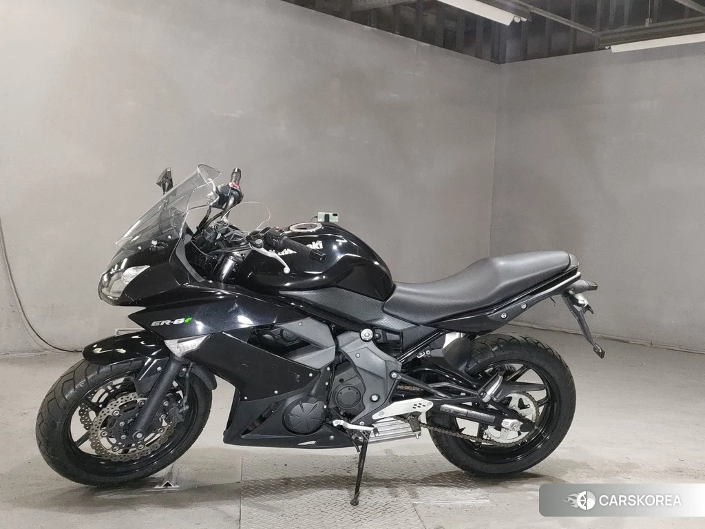 Проданный Kawasaki ER-6F 2012 из Японии