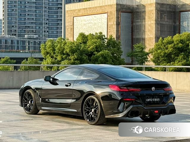 BMW 8 series 2024 Темно-серый из Китая, фото 2