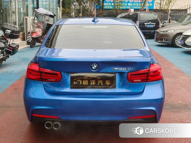 BMW 3 series 2018 Синий из Китая, фото 2