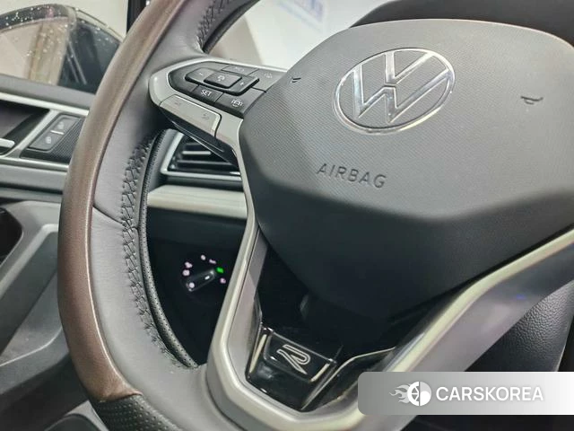 Volkswagen Tiguan L id 4262085 из Китая 12