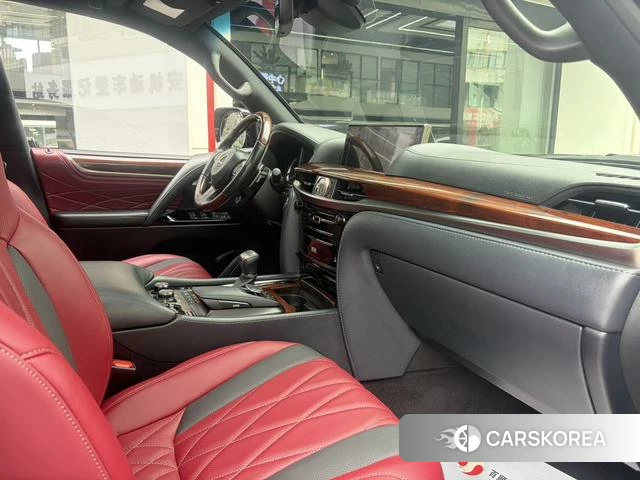 Lexus LX 2022 Черный из Китая, фото 5