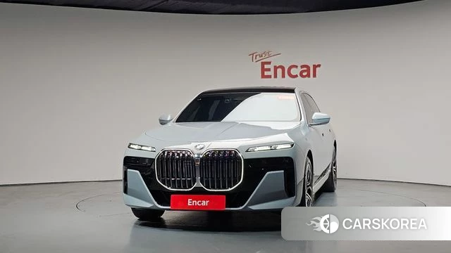 BMW 7 Series (G70) id 4223159 из Кореи 12