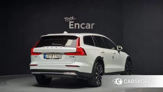 Volvo V60 Cross-Country 2nd Generation id 3342060 из Кореи 12