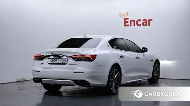 Maserati Quattroporte id 3373267 из Кореи 12
