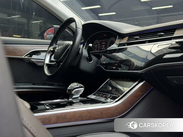 Audi A8 id 4255818 из Китая 12