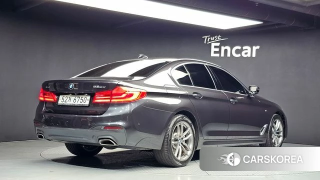 BMW 5 Series (G30) id 4776401 из Кореи 12