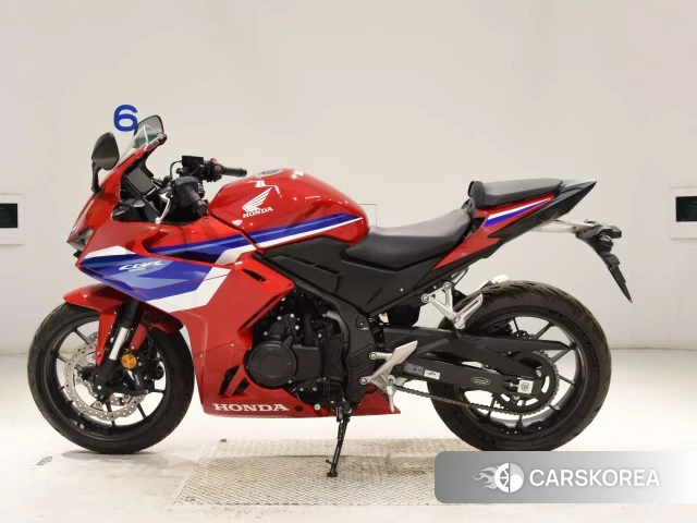 Проданный Honda CBR400R 2025 из Японии