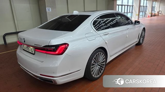 BMW 7 Series (G11) 2021 Белый из Кореи, фото 2