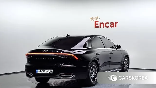 Hyundai The New Grandeur IG id 3546378 из Кореи 12