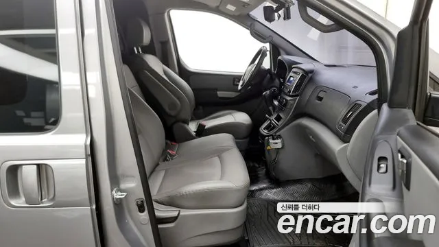 Hyundai The New Grand Starex id 2603439 из Кореи 12