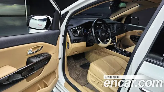 Kia The New Carnival id 2640533 из Кореи 12