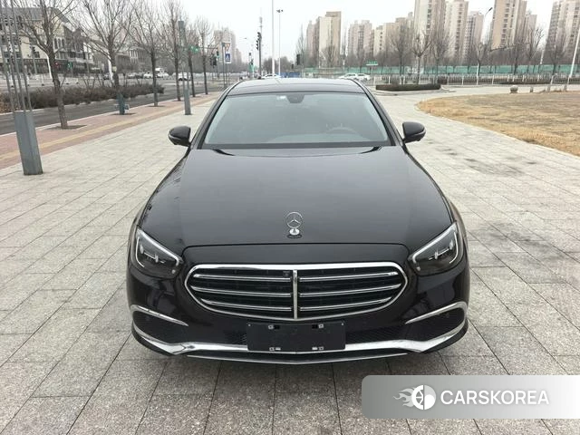 Mercedes-Benz E-class 2022 Черный из Китая, фото 2