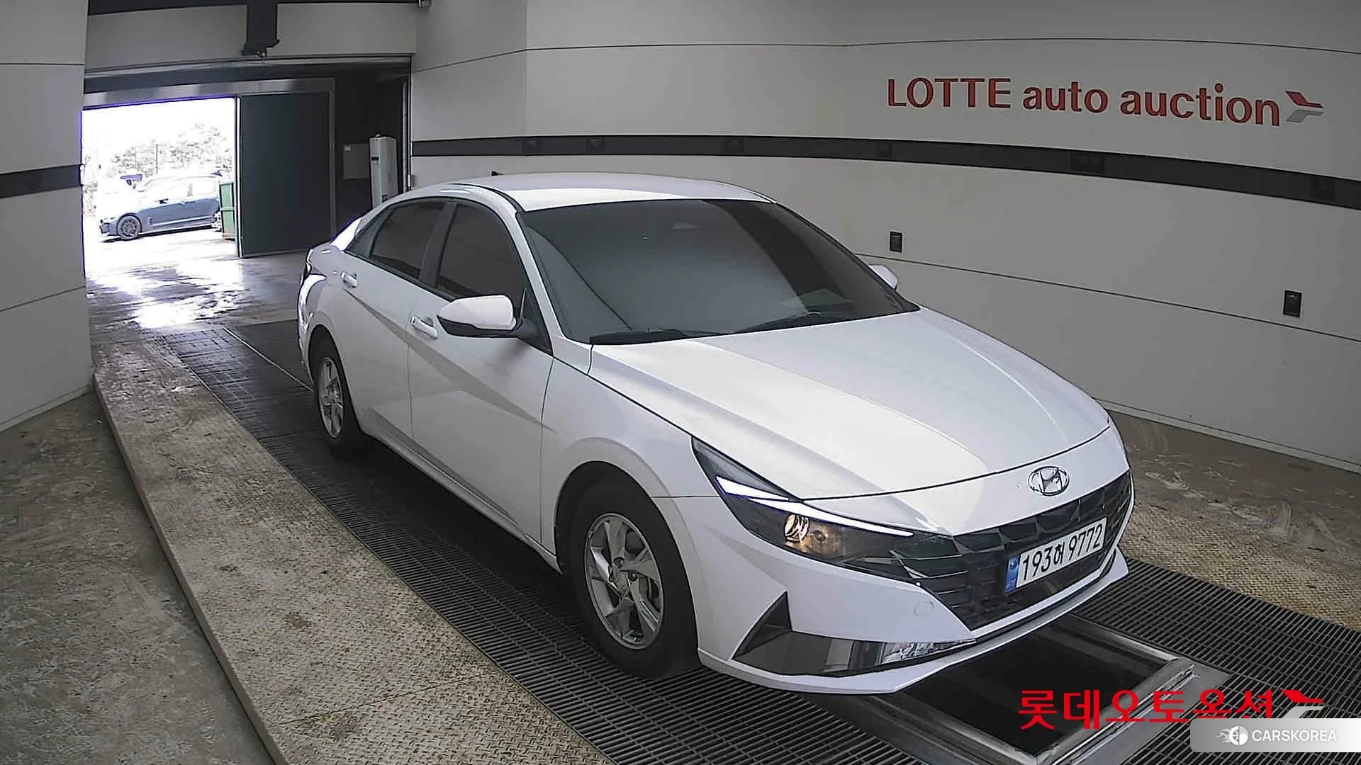 Hyundai Avante id 3888338 из Кореи 12