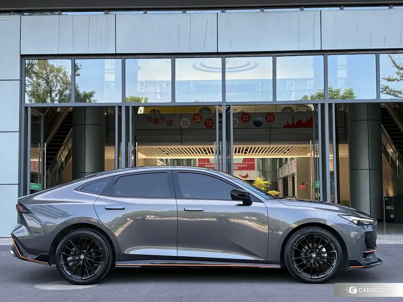 Chang'an Changan UNI-V id 4514218 из Китая 7