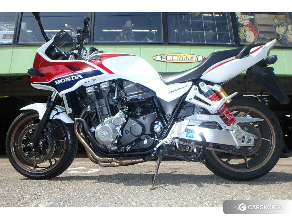 Проданный Honda CB1300SF BOLDOR ABS 2015 из Японии