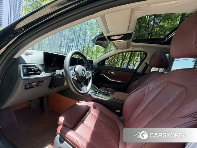 BMW 3 series 2023 Черный из Китая, фото 5