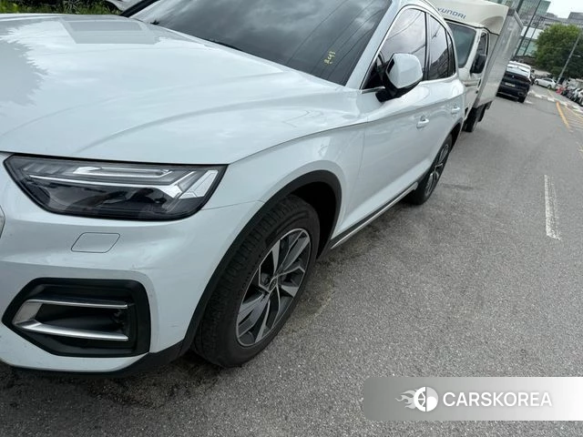 Audi Q5 (FY) 2023 Белый из Кореи, фото 2