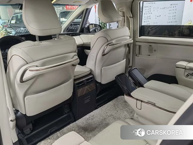 Lexus LM 2026 Белый из Китая, фото 2