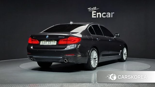 BMW 5 Series (G30) id 4424764 из Кореи 12