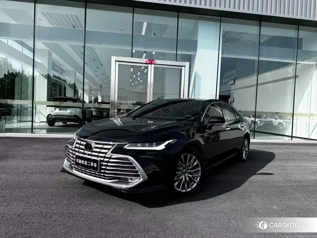Toyota Avalon 2025 Черный из Китая, фото 4