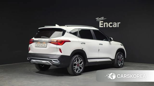 Kia Seltos id 4293306 из Кореи 12