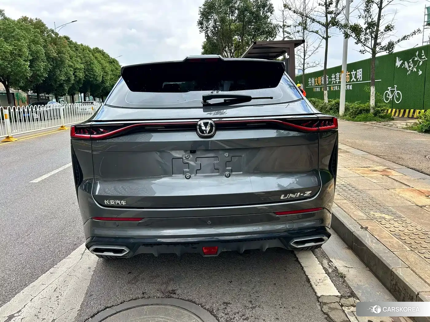 Chang'an Changan UNI-Z 2025 Silver/gray из Китая, фото 2