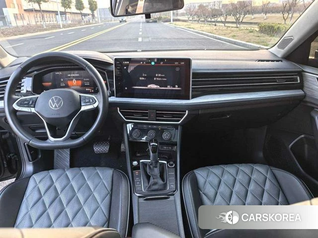 Volkswagen Sagitar 2023 Темно-серый из Китая, фото 2